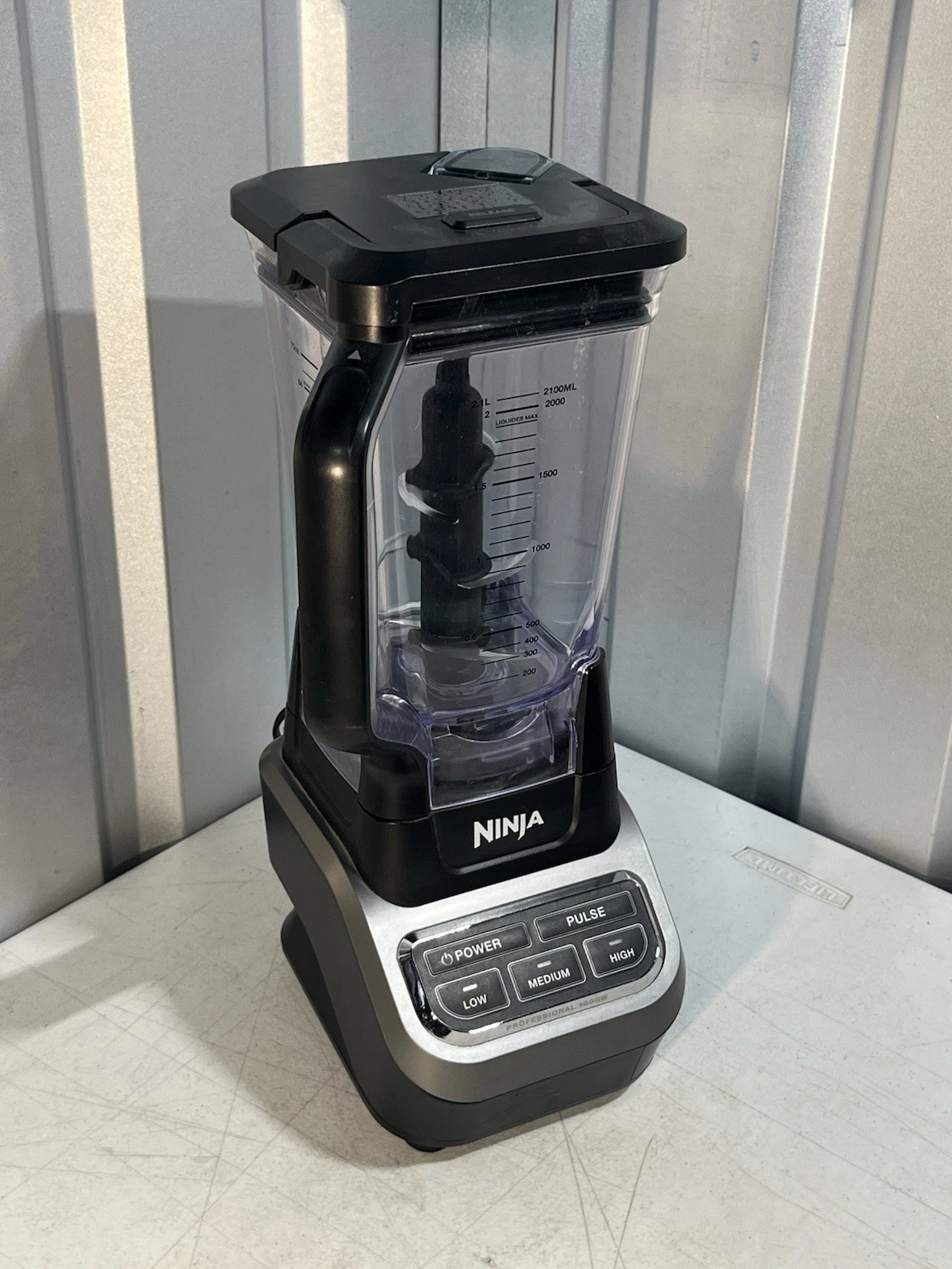 Ninja BL610 Professional 1000W Blender 72oz Pitcher Tested Works