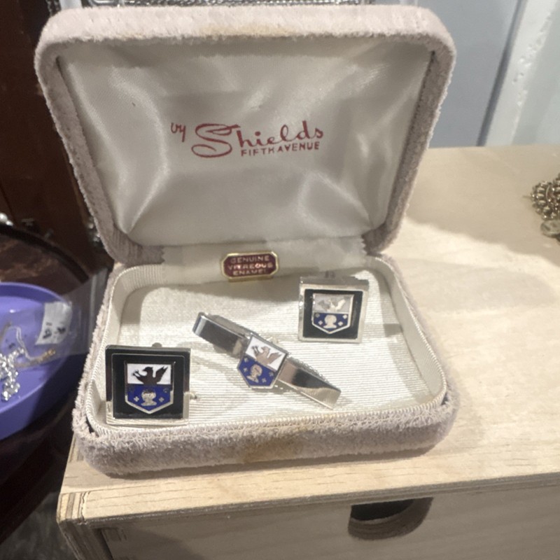 Shields Fifth Avenue Men's Jewelry Set Cufflinks & Tie Clip Vitreous Enamel