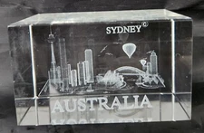 Sydney Australia Glass Laser Etched Hologram Paperweight Cube Hot Air Balloon 3"
