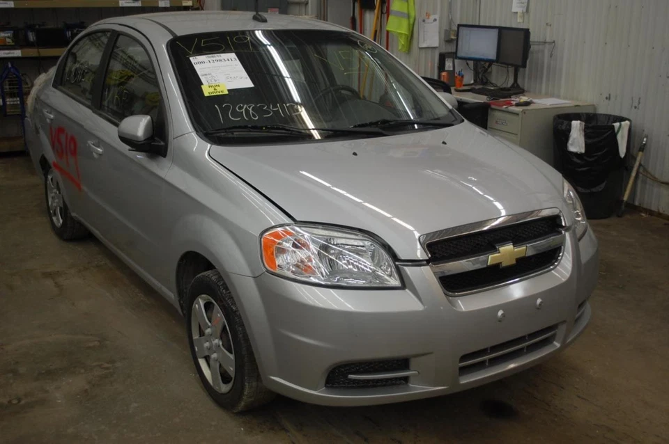 Brazo de control inferior OEM para Aveo delantero izquierdo bajo Foto 2 de 4