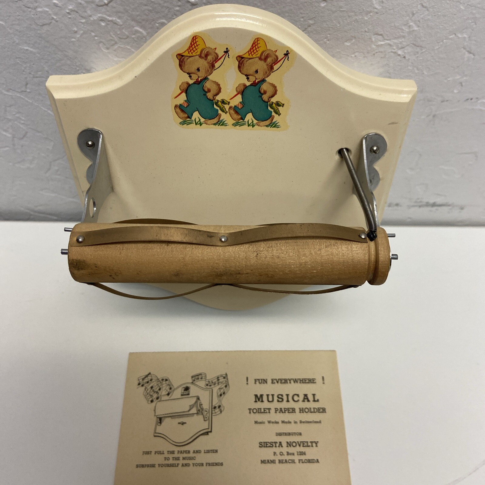 Siesta Novelty Vintage Children's Music Box Musical Toilet Paper Holder