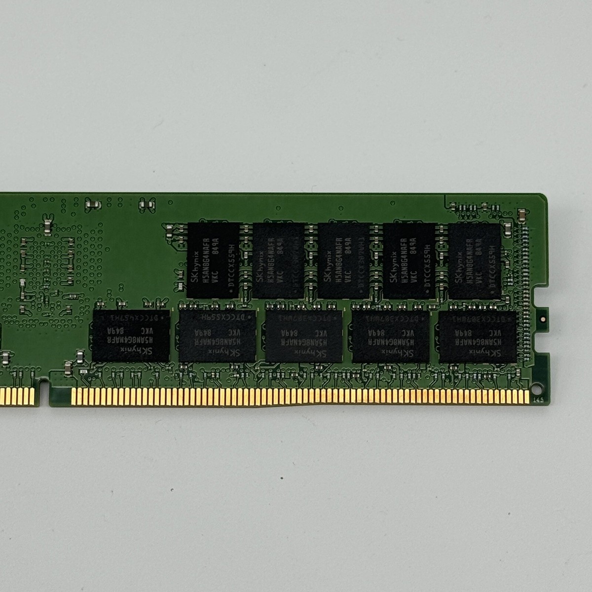SK Hynix 32GB 2Rx4 PC4-2666V-RB2-11 RDIMM DDR4 ECC REG SK Hynix 32GB 2Rx4 PC4-2666V-RB2-11 RDIMM DDR4 ECC REG