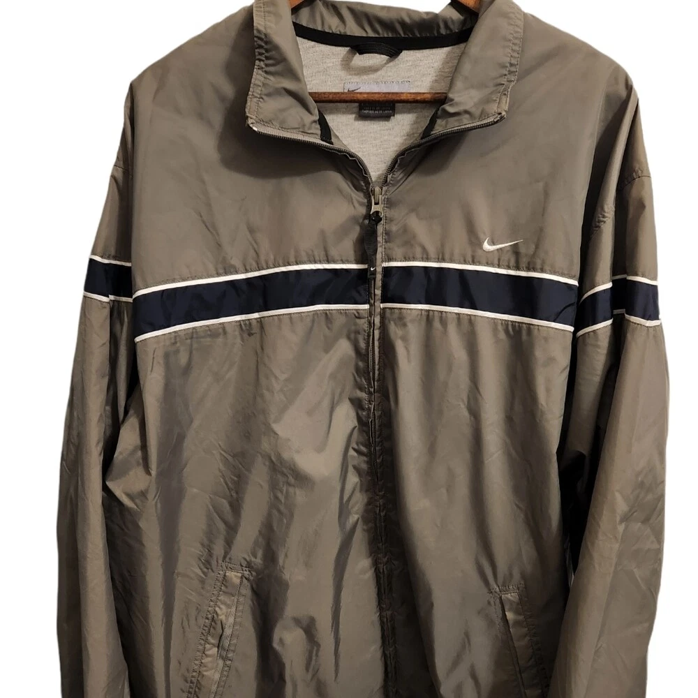 Nike Men s Green Gray Zip Front Lightweight Windbreaker Jacket