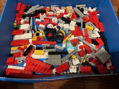 Vintage LEGO System Building Toy Basic Set 715 Incomplete  1990
