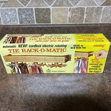 Vtg 1967 Royal London Battery Operated Rotating Tie Rack-O-Matic Brand New