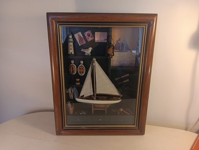 HÄNGENDE SCHATTENBOX MIT GLAS UND HOLZRAHMEN NAUTISCHES SEGELBOOT 45cm X 35cm