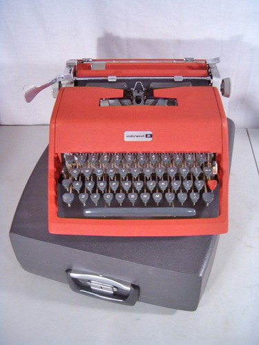 See Video-Red 1960's Olivetti Underwood 21 Manual Typewriter Cursive ...
