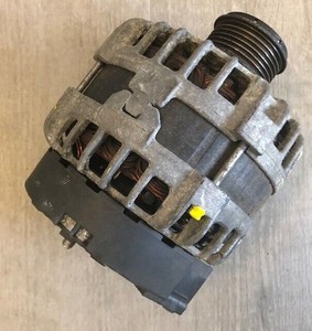 VW Audi Skoda 2.0 TDI Lichtmaschine Drehstromgenerator 03L903024F