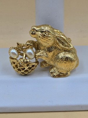 Gold Tone Easter Bunny Pin With Egg Basket Of Faux Pearl