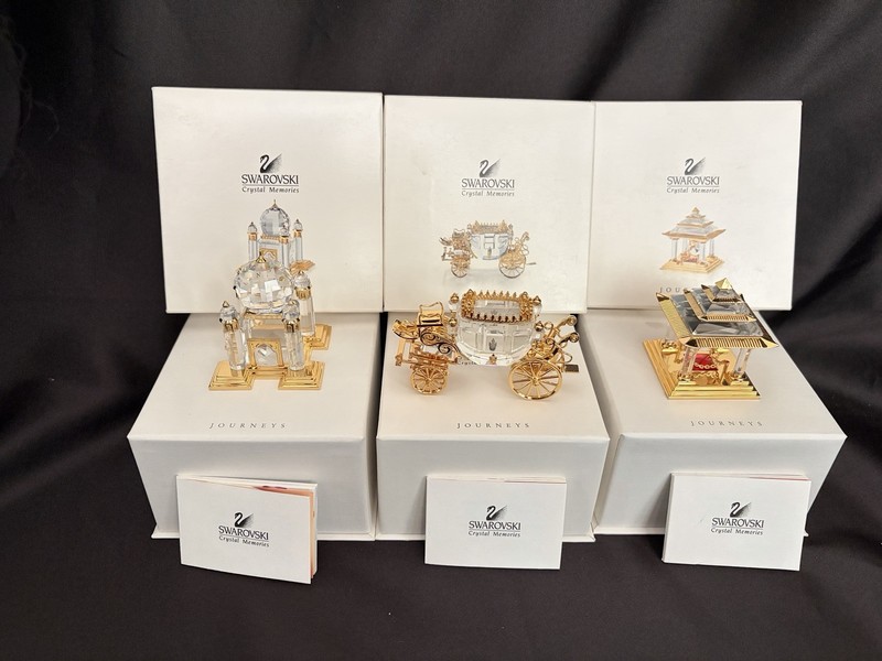 Swarovski Crystal Memories Journeys Figurines Set of 3 Clear Gold Boxed