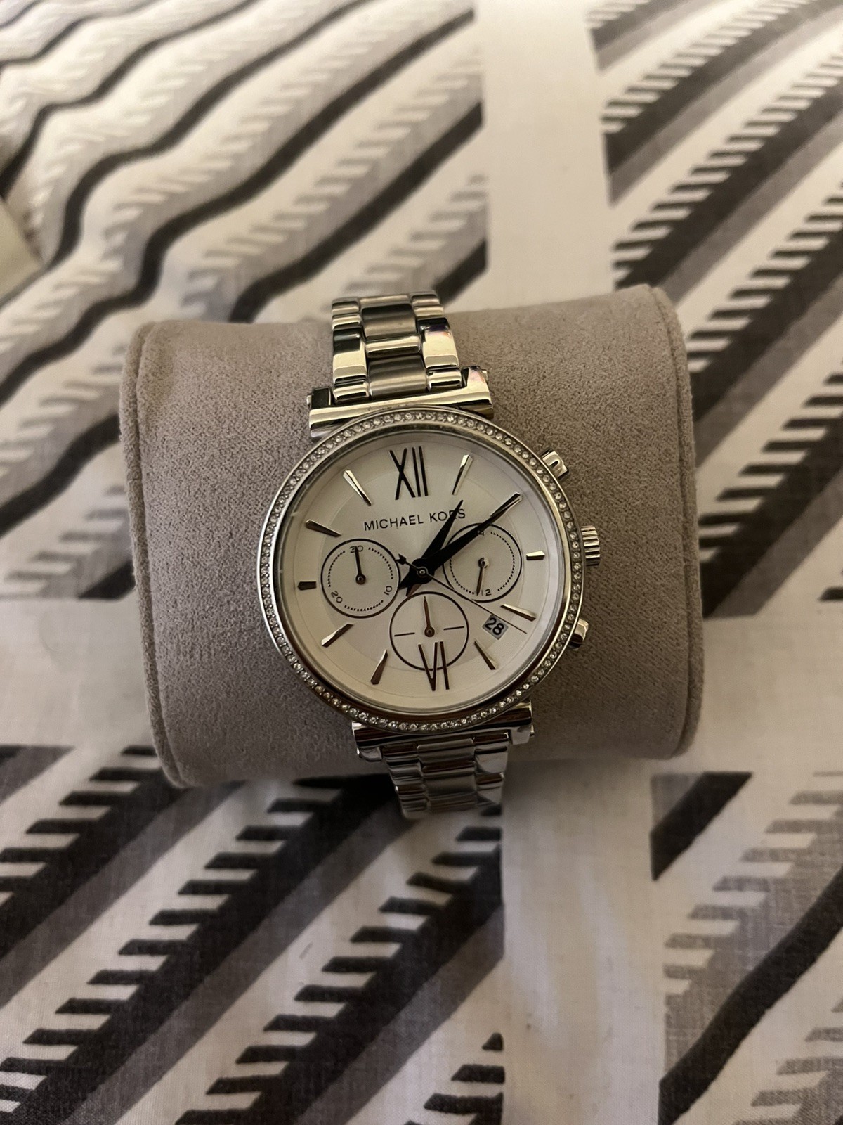 Michael Kors Sofie Quartz Silver Dial Silver Stee… - image 1