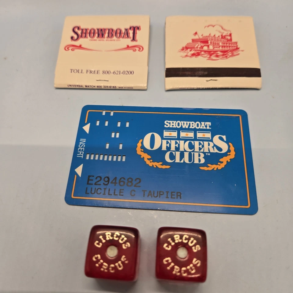 SHOWBOAT CIRCUS CIRCUS MEMORABILIA • Vintage Atlantic City Casino Dice, Matches - Image 3 of 4