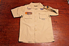 Boy Scouts of America BSA Men's Shirt Tan Small Sewn Patches Short Sleeve