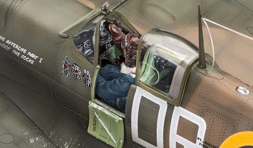 REVELL,Spitfire Mk.II Aces High IRON MAIDEN avec peinture à assembler et à pe... - Photo 5/6