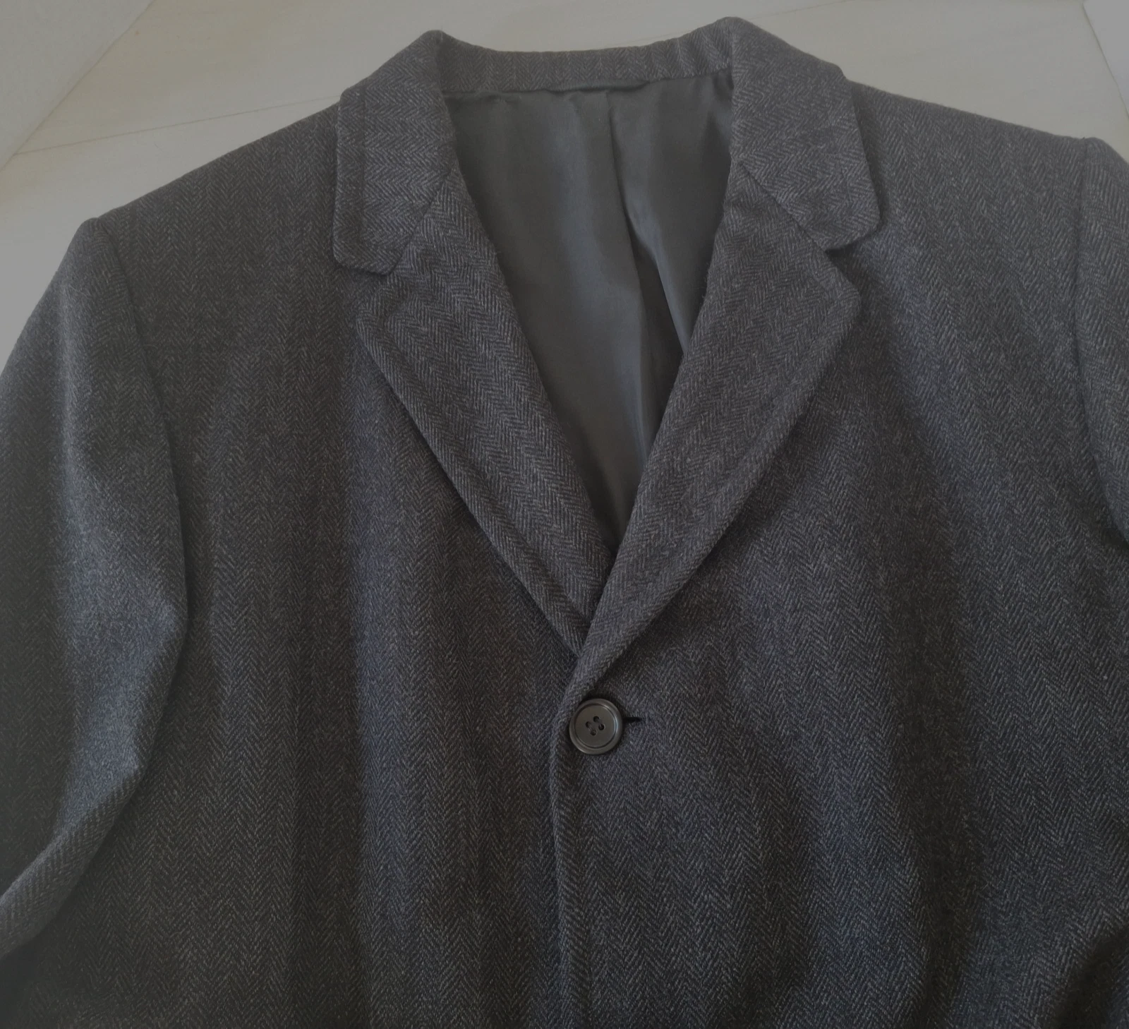 Vintage 1940-50s Michael Stern Men Charcoal Cheviot Wool Overcoat Cascade Est48R image 3