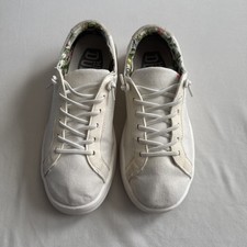 Hey Dude Wendy Chambray Casual Shoes for Women's, Size 7 - White 545 