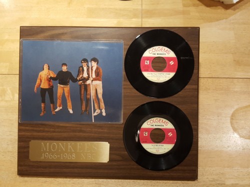 VINTAGE MONKEES 1966 68 NBC PLAQUE WITH PICTURE, RECORDS STEPPIN' STONE BELIEVER - Picture 10 of 12