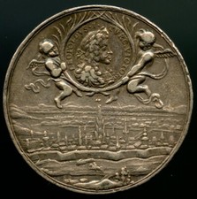 Austria 1685; Silver Medal, Habsburg; City view of Vienna with bust of Leopold I
