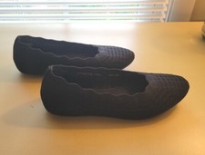 Skechers Air Cooled Memory Foam Stretch Fit Black Knit Flats Size 6