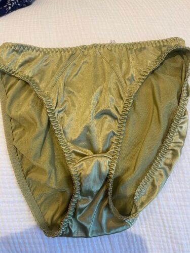 Vintage Bestform Satin Panty greenish/Yellow Large - Zdjęcie 1 z 3