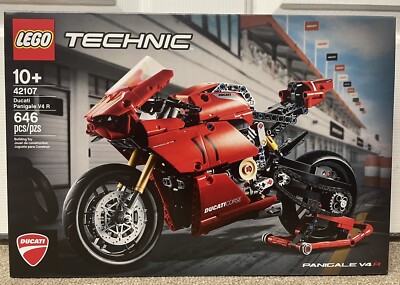 LEGO TECHNIC: Ducati Panigale V4 R (42107)