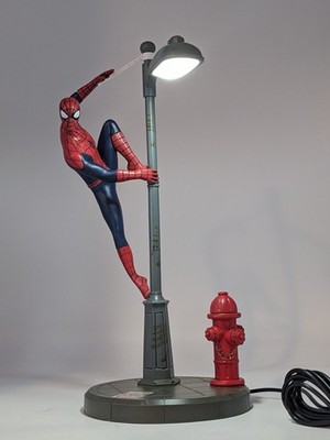 BESCHÄDIGT Paladone Marvel Spiderman Schreibtischlampe Straßenlaterne Spider Man Strahler