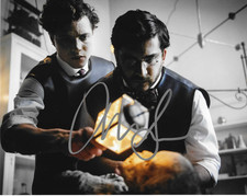 * MATTHEW SHEAR * signed 8x10 photo * THE ALIENIST * COA *