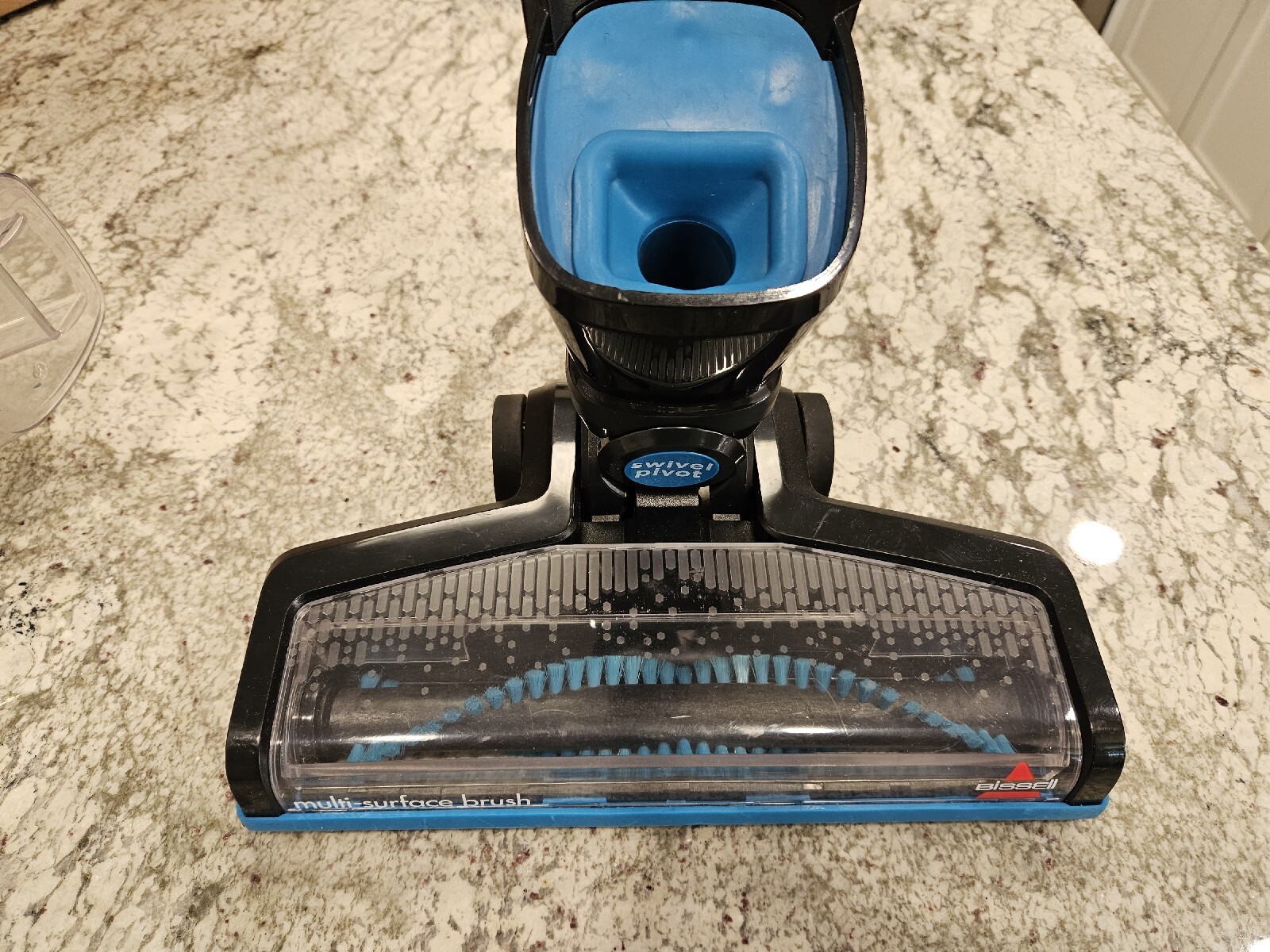 Bissell Adapt ION XRT Lightweight Cordless 14.4V Vacuum Model 3034N