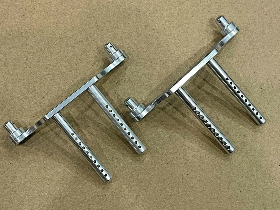 2 piezas ALUMINIO POSTES DELANTEROS + TRASEROS CUERPO S PARA HPI SAVAGE X XL 21 25 SS 3.5 Nuevo Foto 2 de 2