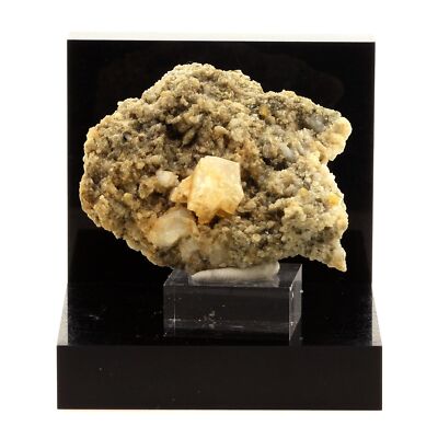stones And Minerals. Chabazite. 140.9 Ct. Miage Glacier, Massif Du Mont-Blanc