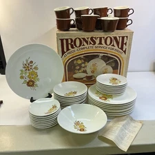 Rare TST  Taylor Smith Ironstone Petite bouquet 1970s Vintage 45 Pc Service  8