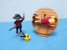 Zirkus Messerwerfer Artist Drehscheibe zu Rom...