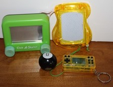 Mini Small Games: Etch A Sketch, Magic 8 Ball, Magnet Draw, Mini Games