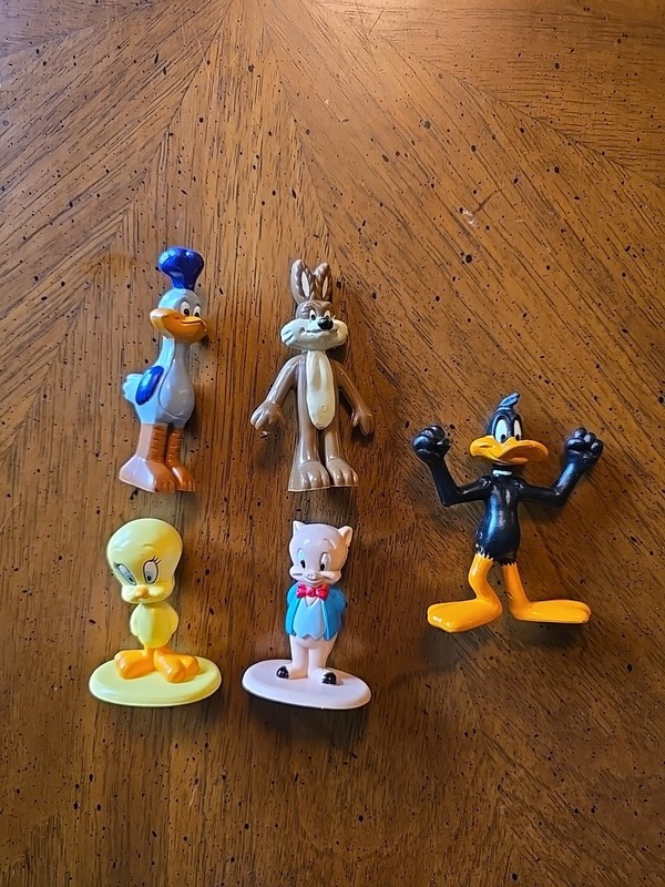 Lot of Vintage 1987 1989 1991 Looney Tunes Arby's Rubber Figures