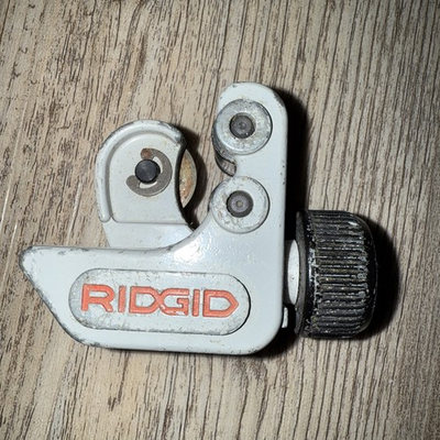 #ad Used Ridgid Model 101 Tubing Cutter 1 4quot; to 1 1 8quot; Tool $14.95
