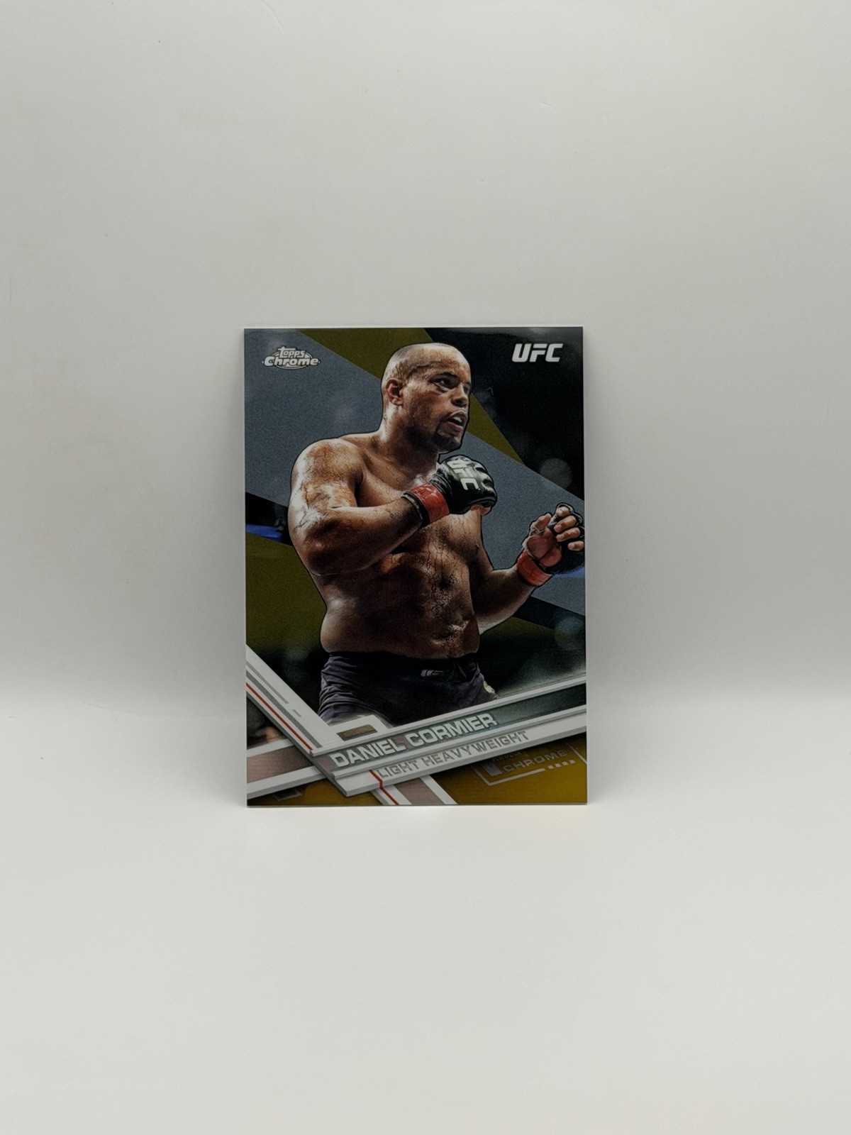 2017 Topps Chrome UFC Daniel Cormier Gold Refractor /50 #3