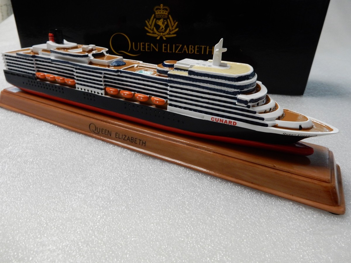 CUNARD　QUEEN ELIZABETH　クイーンエリザベス号模型 NEW Cunard Queen Elizabeth Official Resin Ship Model 10.25