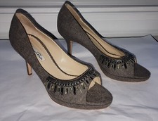 Oscar de la Renta Brown Gray Wool Pumps w/Crystals Embellishment Size 38