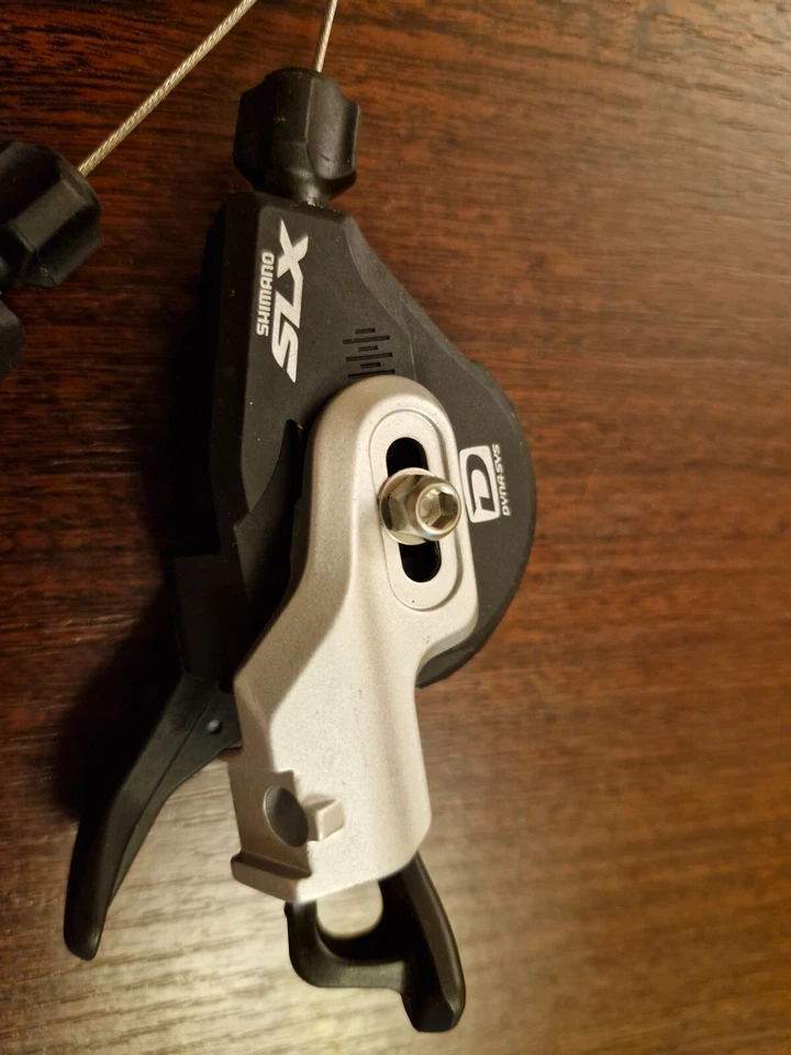 Shimano SLX SL-M670 2/3 x 10 Speed Shifter Trigger I-Spec-B w/o bolt Set - Image 2 of 4