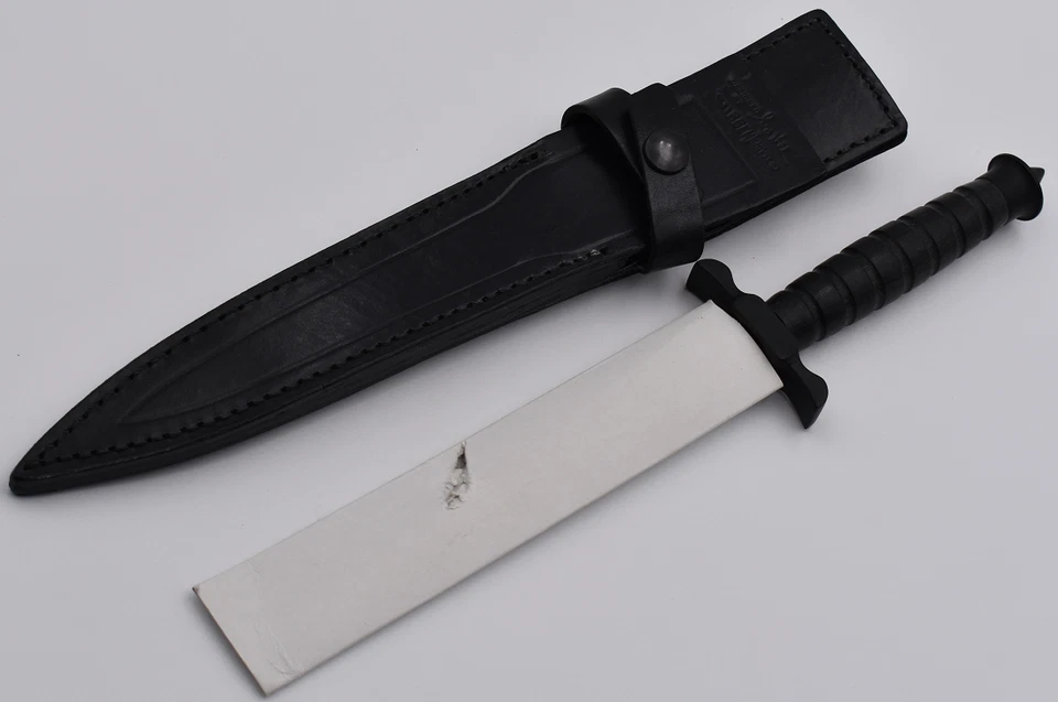 Cuchillo Gil Hibben Dark Shadow UC441-DS United Cutlery Foto 4 de 4