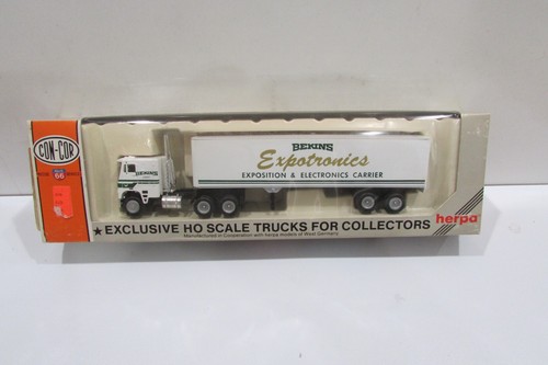 Tractor escala HO Con-Cor 04-001033 + Lote BEKINS 40' #3875 | Zustand: New