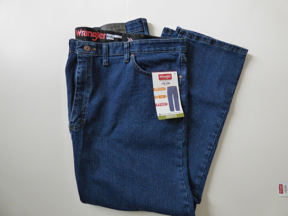 Wrangler Regular Fit Comfort Flex Waistband Jeans Performance Series ...