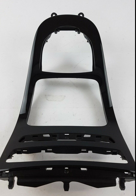 Moulure décorative de console centrale pour Mercedes-Benz E W213 A2138100715