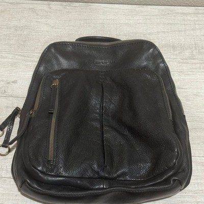American Leather Company Black Leather Backpack Amazon.com | American Leather Co. Cleveland Midsize Backpack  main image 3