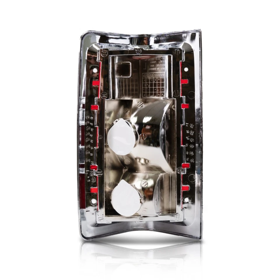 Lente de luz trasera cromada lateral del pasajero para camioneta Dodge 1981-1987 CH2809104 Foto 2 de 4