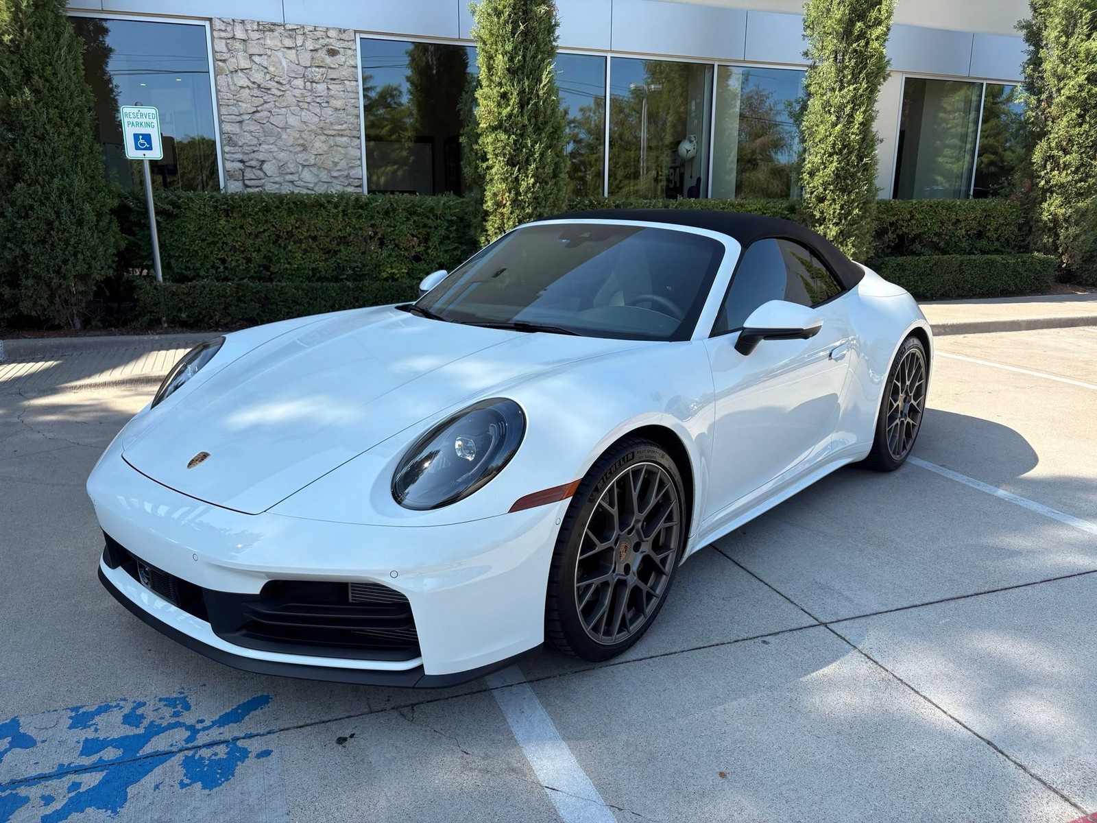 2025 Porsche 911 Carrera