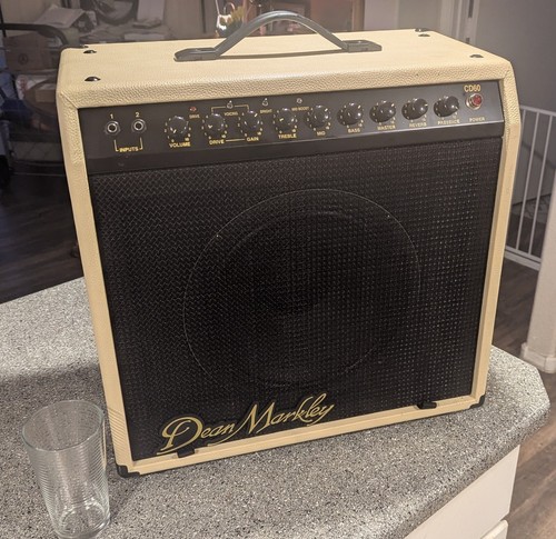 European 230 Volt At 50 Hertz Dean Markley CD 60 Reissue 60 Watt Tube Combo Amp