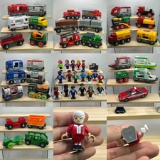 BRIO World Train Engine & Figures - Wooden Railway Toys, Accessories,Kids Play