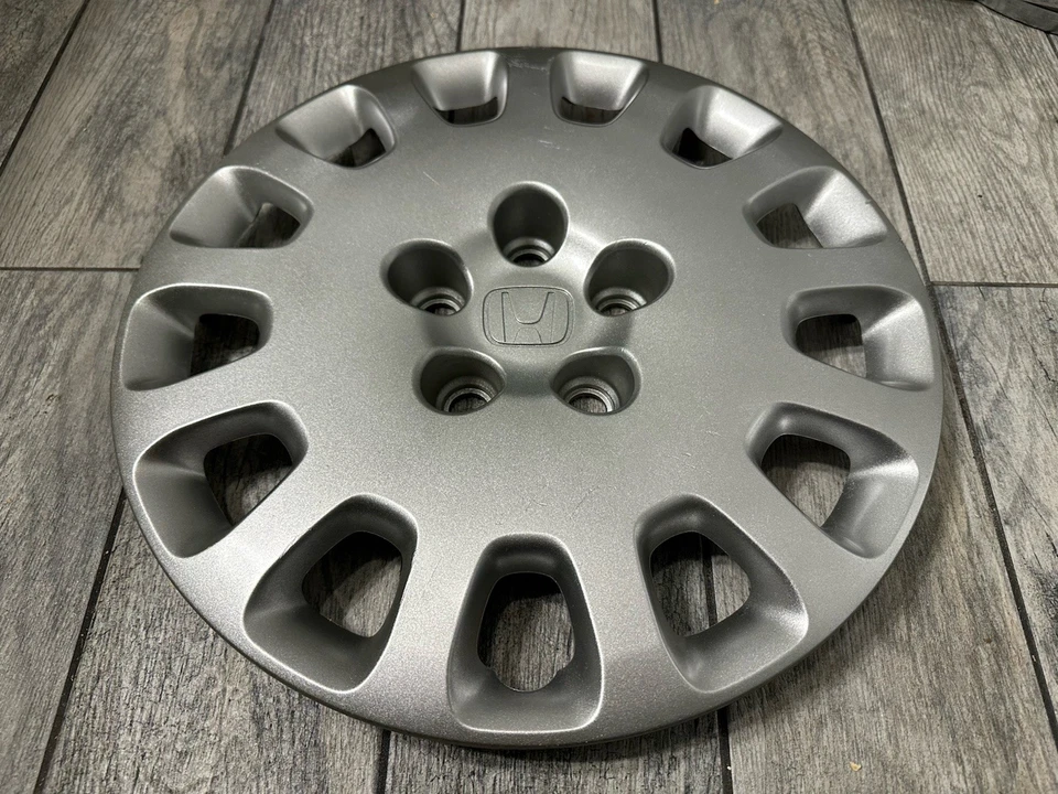 Tampa de roda calota One 02-04 Honda Odyssey LX 16” 5 lugares 44733-S0XX-A100 - Imagem 2 de 4