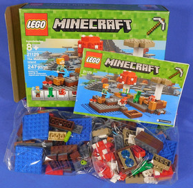 LEGO 3 MINECRAFT SETS 21113, 21123, 21129 COMPLETE 2012